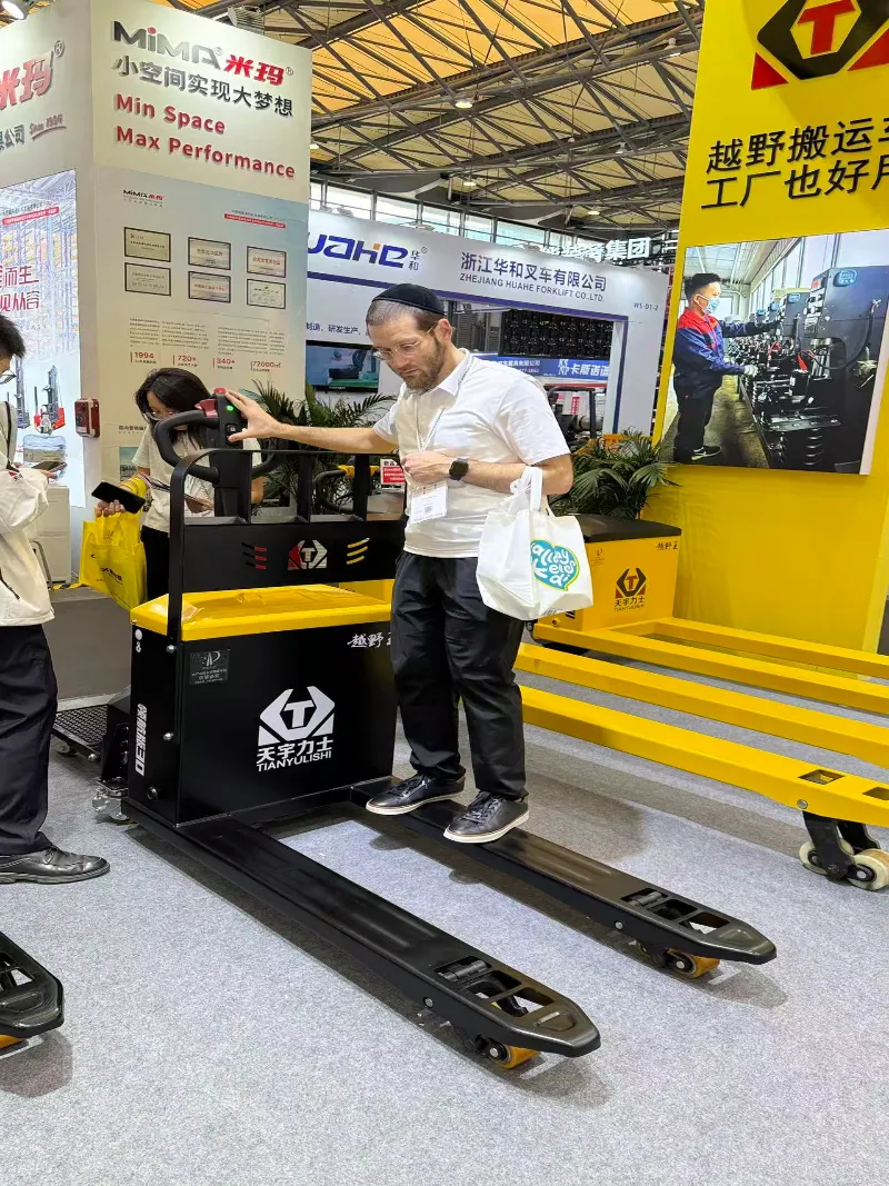 Hebei TianyuLux Electromechanical Technology Co., Ltd. Showcases at CeMAT ASIA 2025, Empowering Global Intelligent Warehousing Ecosystem with Full-scenario Lithium Material Handling Equipment